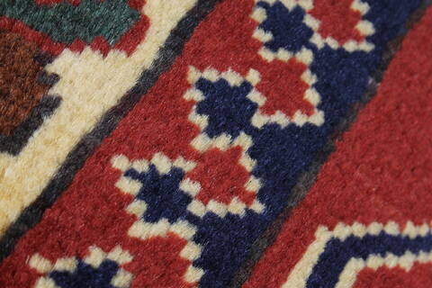 Kazak Red Hand Knotted 55 X 711  Area Rug 250-26874 Image 12