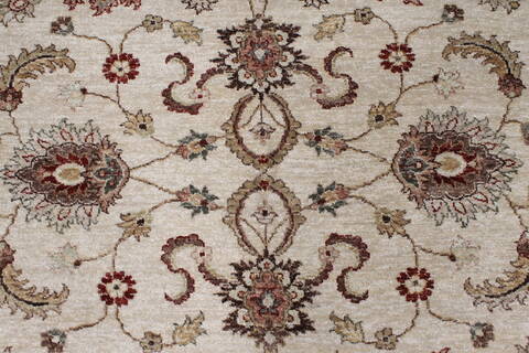 Pishavar Beige Hand Knotted 55 X 83  Area Rug 250-26875 Image 7