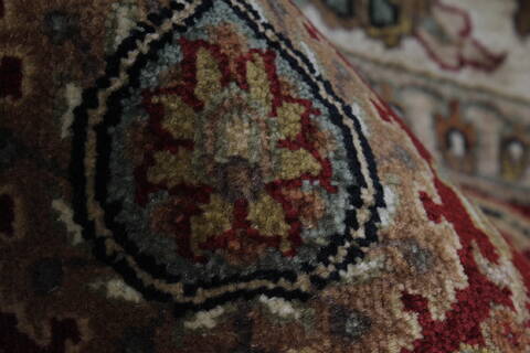 Kashmar Beige Hand Knotted 60 X 80  Area Rug 250-26882 Image 11