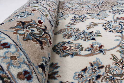Nain Beige Hand Knotted 54 X 80  Area Rug 250-26900 Image 12