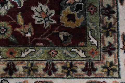 Isfahan Red Hand Knotted 60 X 810  Area Rug 250-26943 Image 10