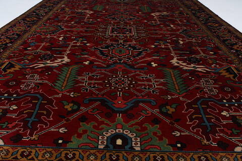 Serapi Red Hand Knotted 61 X 91  Area Rug 250-26950 Image 4
