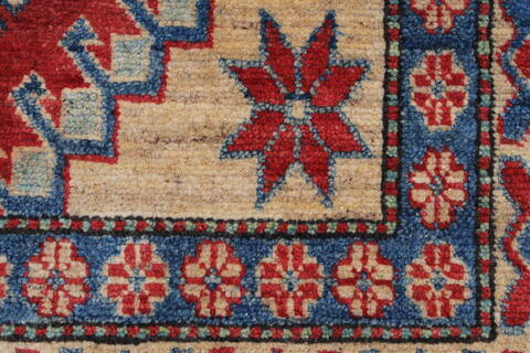 Kazak Red Hand Knotted 42 X 66  Area Rug 250-27012 Image 9