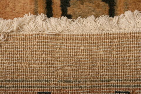 Mahal Beige Hand Knotted 132 X 205  Area Rug 100-27118 Image 7