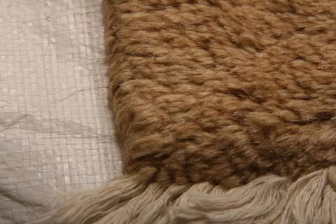 Mahal Beige Hand Knotted 132 X 205  Area Rug 100-27118 Image 8