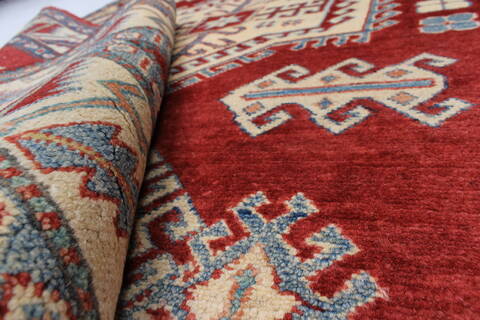 Kazak Red Hand Knotted 44 X 510  Area Rug 250-27277 Image 1