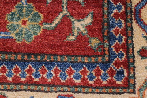 Kazak Red Hand Knotted 35 X 58  Area Rug 250-27297 Image 10
