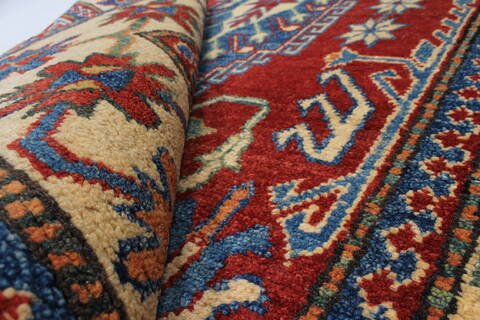 Kazak Red Hand Knotted 35 X 58  Area Rug 250-27297 Image 1