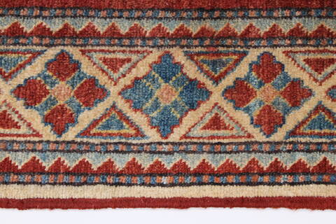 Kazak Red Hand Knotted 38 X 59  Area Rug 250-27357 Image 4