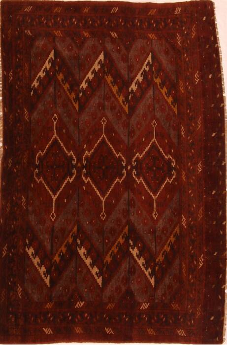 Kunduz Red Hand Knotted 35 X 52  Area Rug 100-27445 Image 0