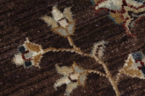 Ziegler Beige Hand Knotted 30 X 411  Area Rug 250-27481 Image 9