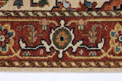 Serapi White Hand Knotted 30 X 50  Area Rug 250-27487 Image 3