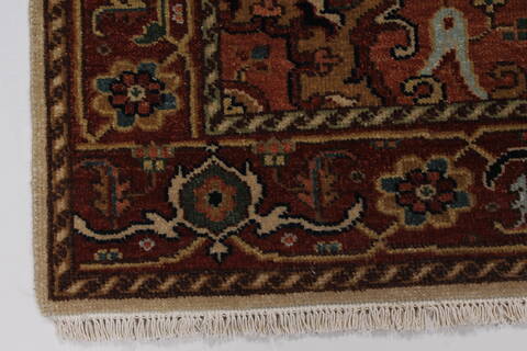 Serapi White Hand Knotted 30 X 50  Area Rug 250-27487 Image 5