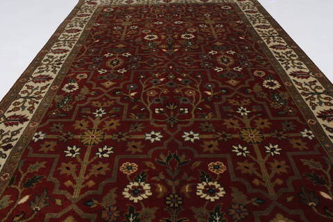 Semnan Beige Hand Knotted 30 X 410  Area Rug 250-27499 Image 4