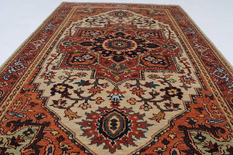 Serapi Beige Hand Knotted 30 X 410  Area Rug 250-27519 Image 2