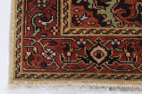 Serapi Beige Hand Knotted 30 X 410  Area Rug 250-27519 Image 5
