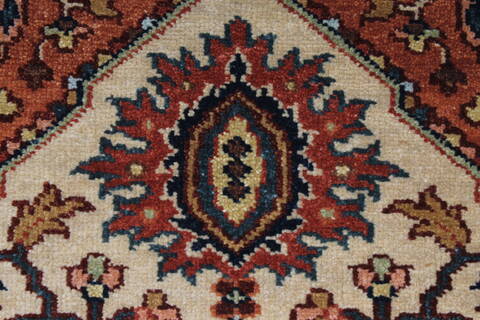 Serapi Beige Hand Knotted 30 X 410  Area Rug 250-27519 Image 7
