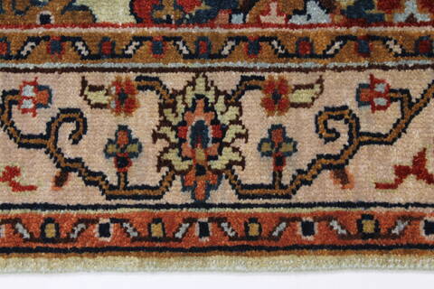 Serapi Green Hand Knotted 30 X 51  Area Rug 250-27557 Image 3