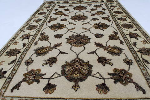 Kashmir Beige Hand Knotted 30 X 51  Area Rug 250-27578 Image 2
