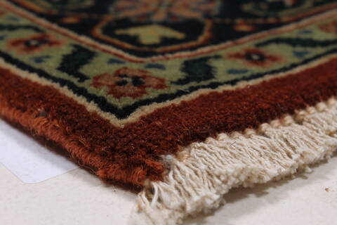 Herati Green Hand Knotted 31 X 51  Area Rug 250-27594 Image 7