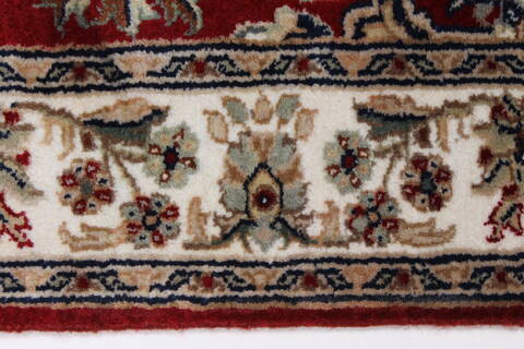 Sarouk Beige Hand Knotted 30 X 51  Area Rug 250-27597 Image 3