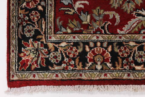 Sarouk Beige Hand Knotted 30 X 51  Area Rug 250-27605 Image 5