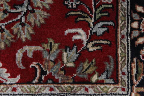 Sarouk Beige Hand Knotted 30 X 51  Area Rug 250-27605 Image 8