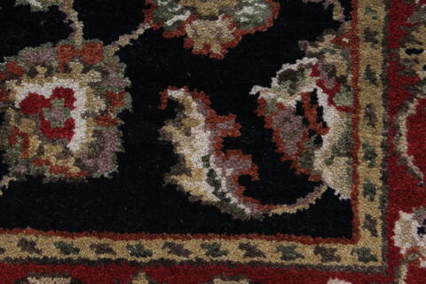 Kashan Beige Hand Knotted 30 X 52  Area Rug 250-27616 Image 9