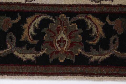 Kashan Beige Hand Knotted 32 X 51  Area Rug 250-27637 Image 3