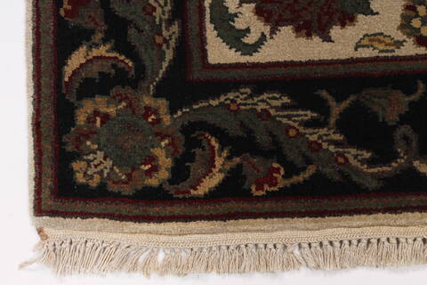 Kashan Beige Hand Knotted 32 X 51  Area Rug 250-27637 Image 5
