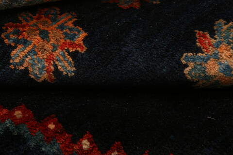 Qashqai Blue Hand Knotted 64 X 90  Area Rug 100-27641 Image 5