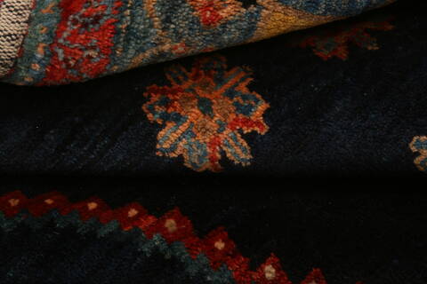 Qashqai Blue Hand Knotted 64 X 90  Area Rug 100-27641 Image 6