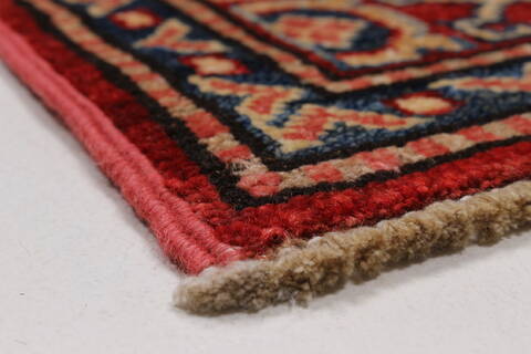 Kazak Beige Hand Knotted 32 X 57  Area Rug 250-27679 Image 5