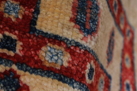 Kazak Beige Hand Knotted 32 X 57  Area Rug 250-27679 Image 7