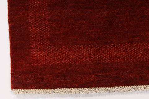 Gabbeh Red Hand Knotted 30 X 50  Area Rug 250-27685 Image 4