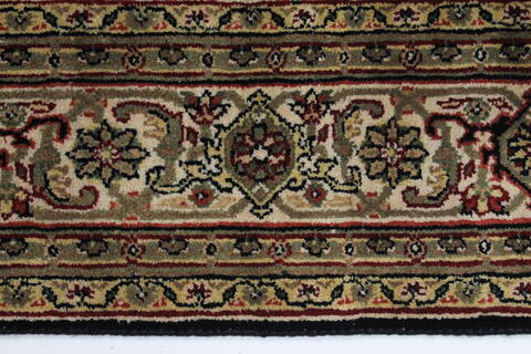 Herati Beige Hand Knotted 40 X 510  Area Rug 250-27870 Image 4