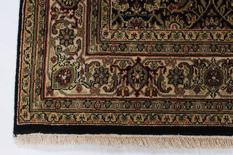 Herati Beige Hand Knotted 40 X 510  Area Rug 250-27870 Image 6