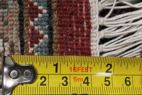 Mahal Beige Hand Knotted 40 X 60  Area Rug 250-27873 Image 3