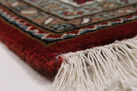 Mahal Beige Hand Knotted 40 X 60  Area Rug 250-27873 Image 8
