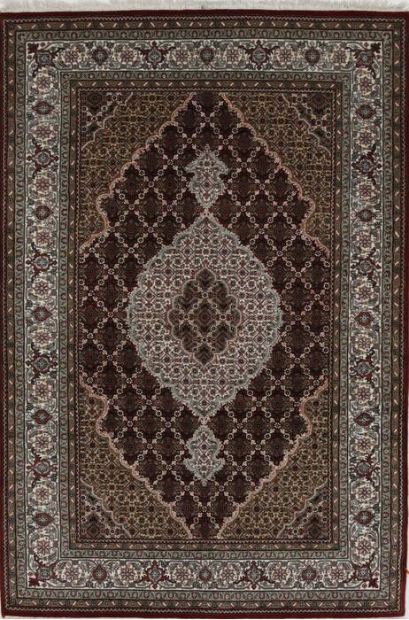 Mahal Beige Hand Knotted 40 X 60  Area Rug 250-27873 Image 0