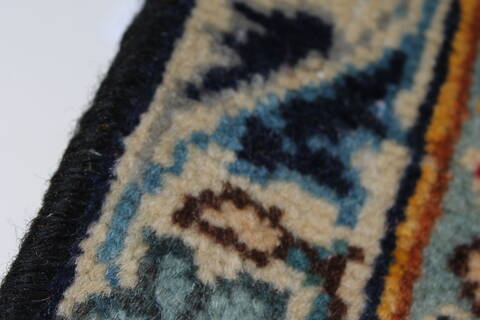Kashan Blue Hand Knotted 88 X 142  Area Rug 100-27948 Image 4