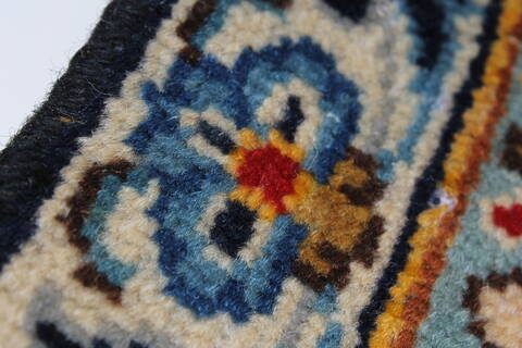 Kashan Blue Hand Knotted 88 X 142  Area Rug 100-27948 Image 5