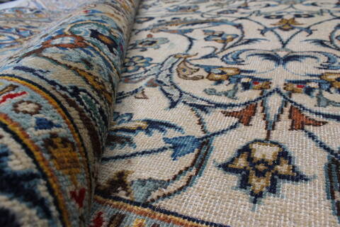 Kashan Blue Hand Knotted 88 X 142  Area Rug 100-27948 Image 6