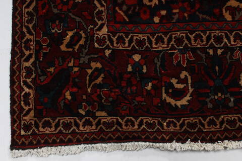 Bakhtiar Red Hand Knotted 73 X 108  Area Rug 100-27953 Image 10