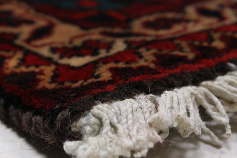 Bakhtiar Red Hand Knotted 73 X 108  Area Rug 100-27953 Image 11