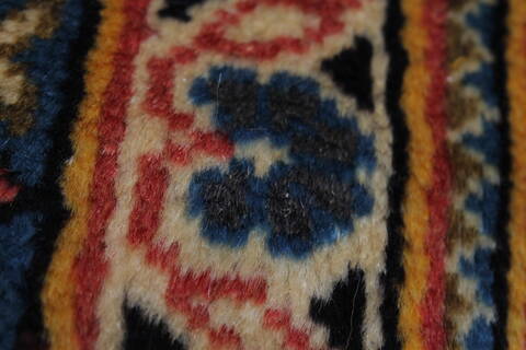 Kashan Red Hand Knotted 64 X 95  Area Rug 100-27957 Image 10