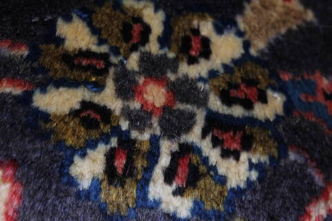 Kashan Red Hand Knotted 64 X 95  Area Rug 100-27957 Image 11