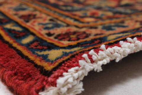 Kashan Red Hand Knotted 64 X 95  Area Rug 100-27957 Image 9