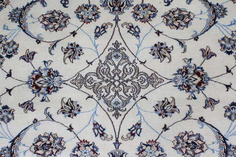 Nain Blue Hand Knotted 68 X 101  Area Rug 100-27966 Image 7