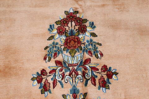 Kerman Cream Hand Knotted 100 X 149  Area Rug 100-27979 Image 10